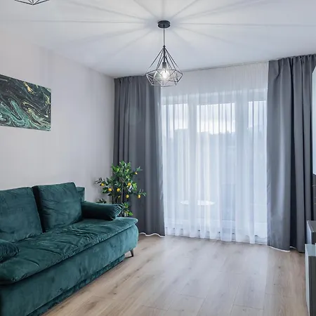 Apartment Luxury Residences & In At Coresi Mall *