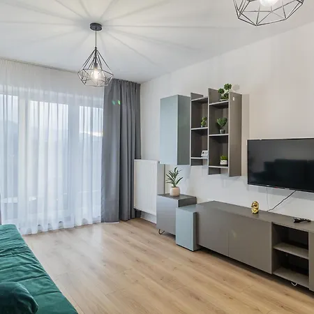 Luxury Residences & In At Coresi Mall *