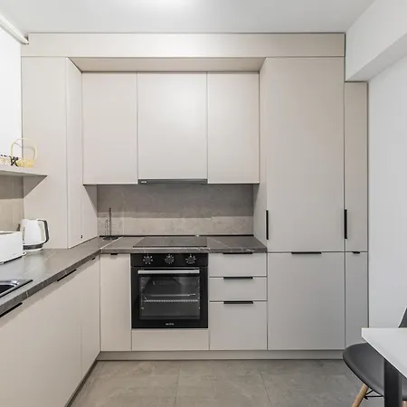 Luxury Residences & In At Coresi Mall Apartment *