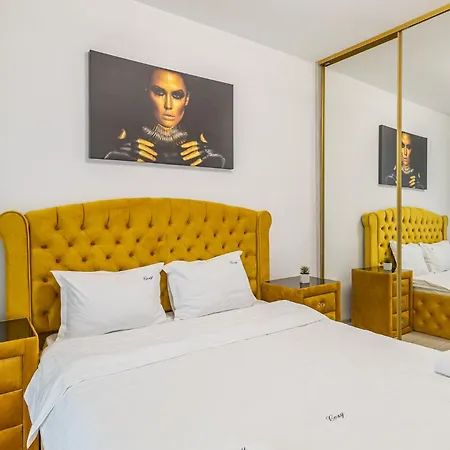 Luxury Residences & In At Coresi Mall Διαμέρισμα *