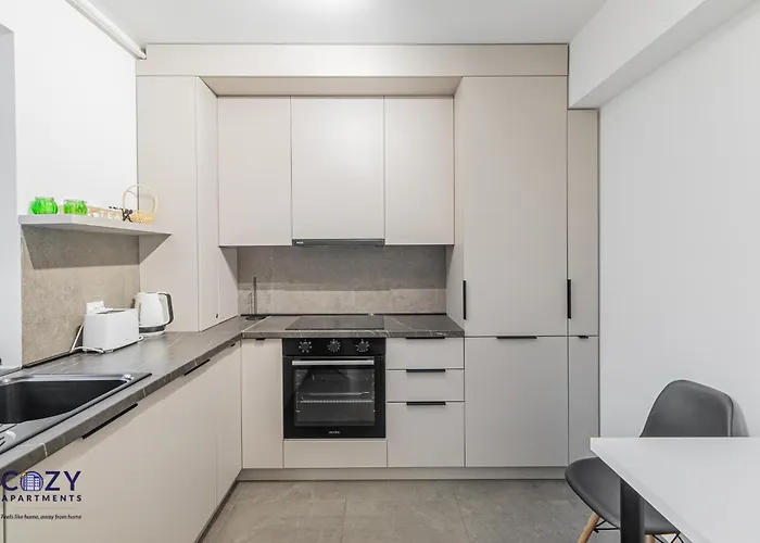 Luxury Residences & In At Coresi Mall Apartment *