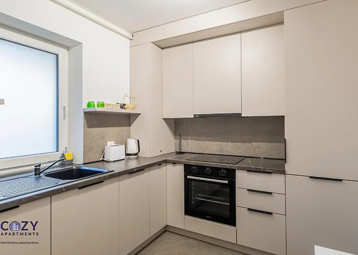 Apartment Luxury Residences & In At Coresi Mall *