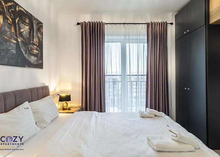 Apartment Luxury Residences & In At Coresi Mall *