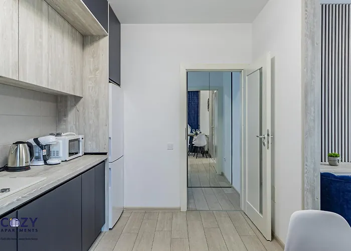 Luxury Residences & In At Coresi Mall